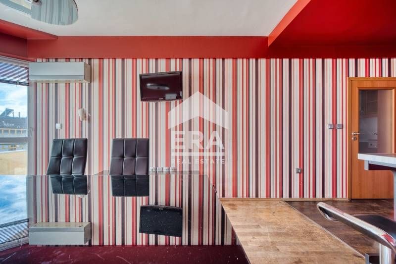 Продава се Тристаен апартамент в Варна, Победа - 90 кв.м за 1116 €/кв.м - Снимка #6