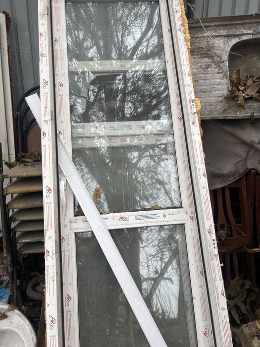 Дверь пластиковая