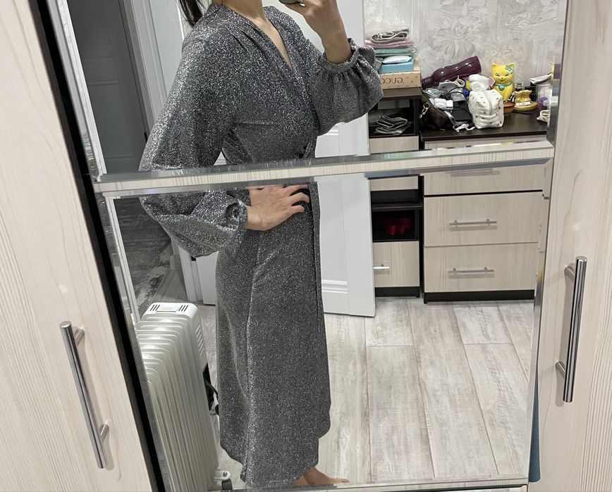 Продам платье для мероприятий