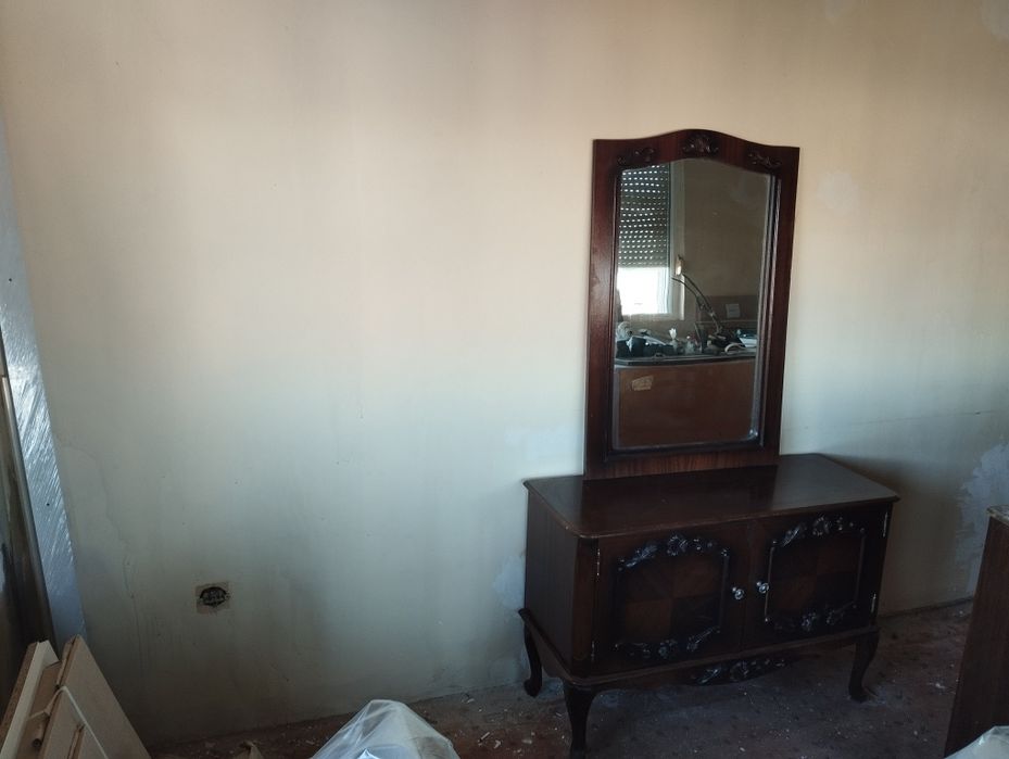 Тоалетка в бароков стил