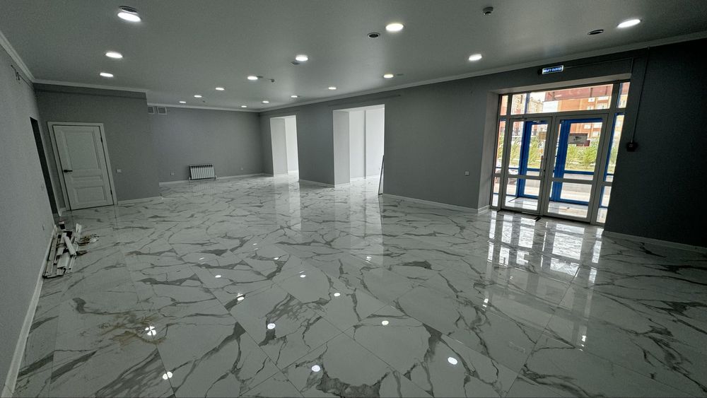 Сдаётся коммерческое помещение 250 м²