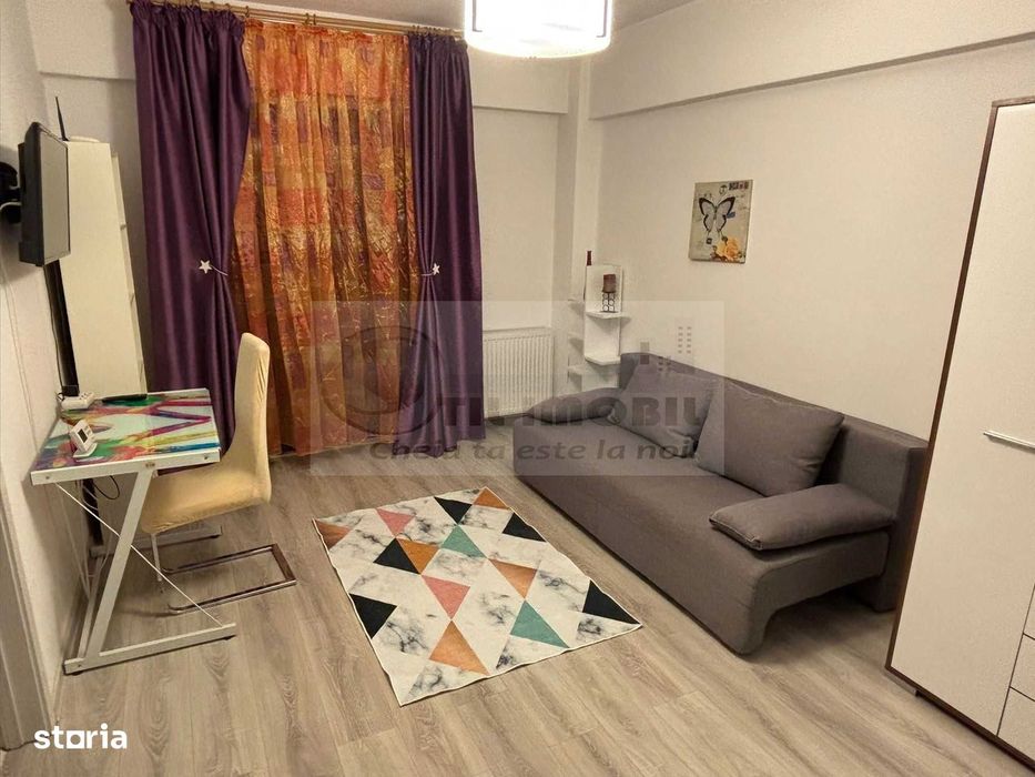 Studio de închiriat  – vis-a-vis de Palas Campus - 400 EURO