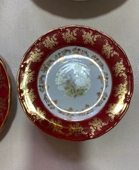 Продаются тарелки из серии «Охота»