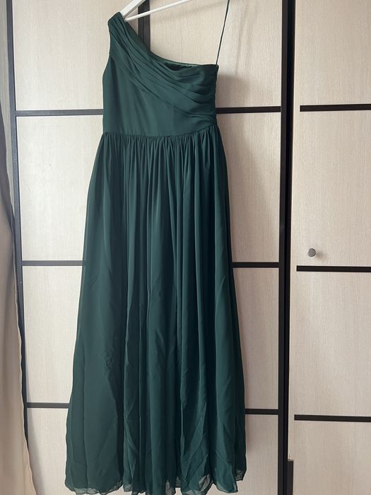 Зелена официална рокля М размер