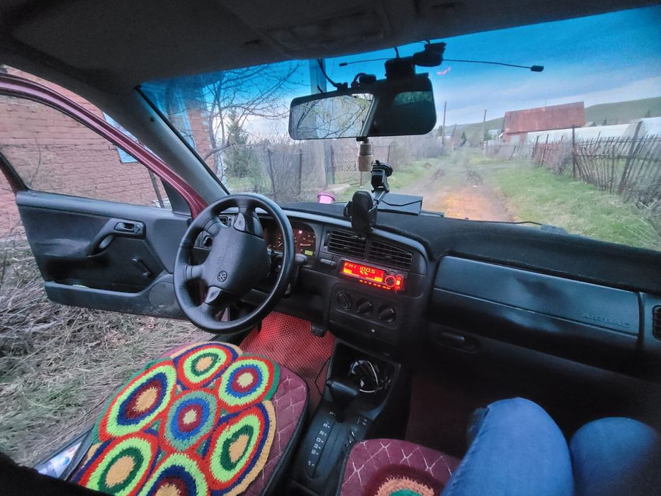 Продам авто Volkswagen Golf