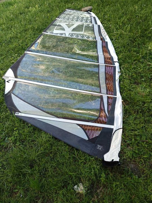 Продавам ундсърфове и уиндсърф оборудване