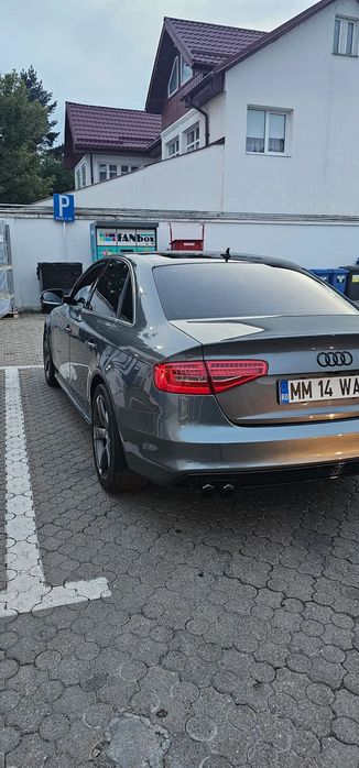 Audi A4 Limuzina