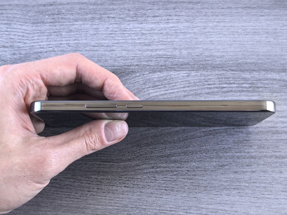 Honor X 9D ideal 256 tiniq holatda