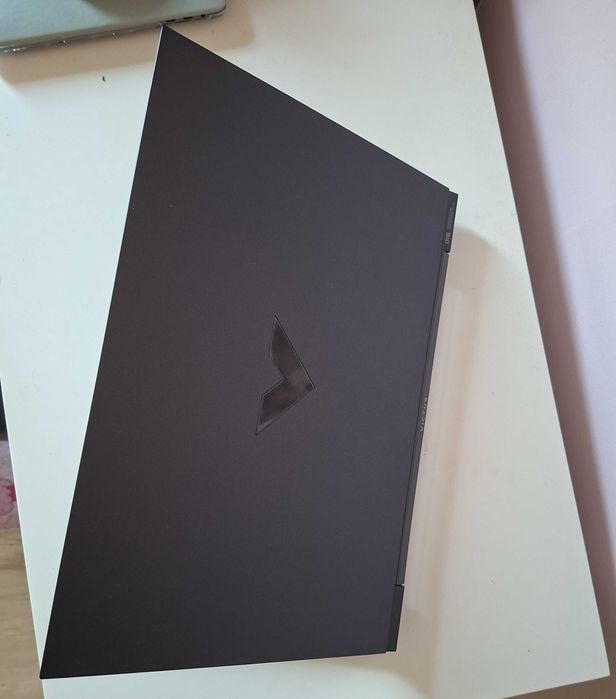 Gaming лаптоп HP Victus 16 – i7 / RTX 3050 / 16GB RAM – Отлично състояние
