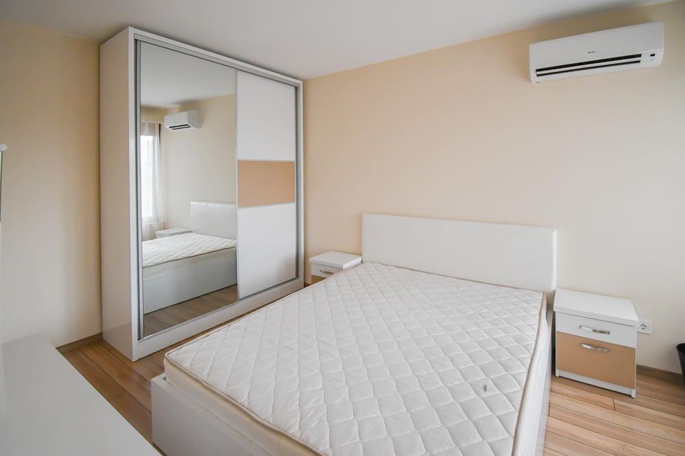 Дава се под наем Двустаен апартамент в София, Витоша - 70 кв.м за 675 € - Снимка #2