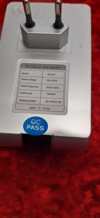 Electricity Saving Box, economiseste  electricitatea. Il vrei!