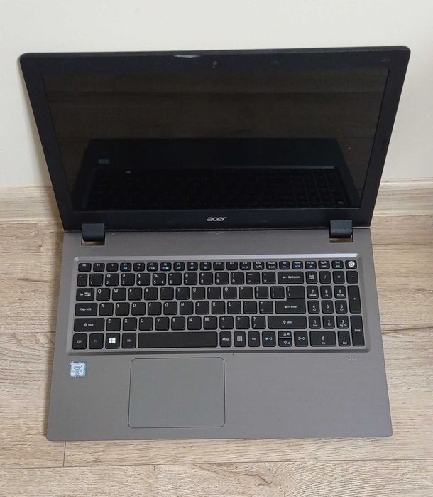 Dezmembrez  laptop  ACER V5-591G-77DF