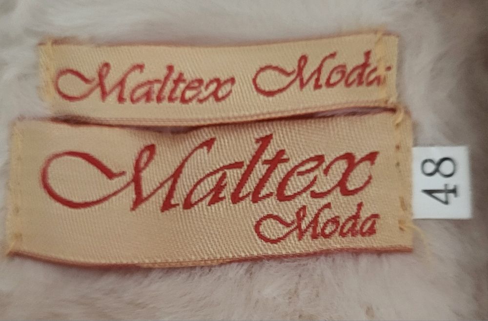 Продам укороченое пальто-альпака