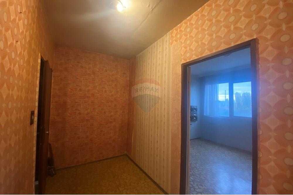 Продава се Тристаен апартамент в Шумен, Пазара - 90 кв.м за 1275 €/кв.м - Снимка #11