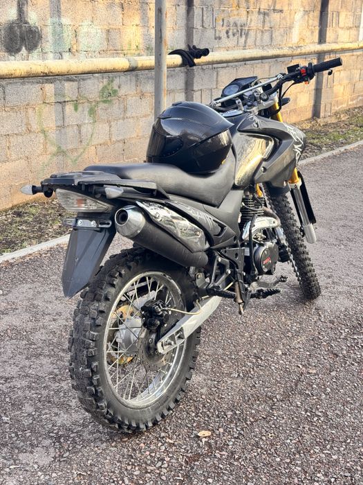 Продам эндуро B7 в хорошем состояний