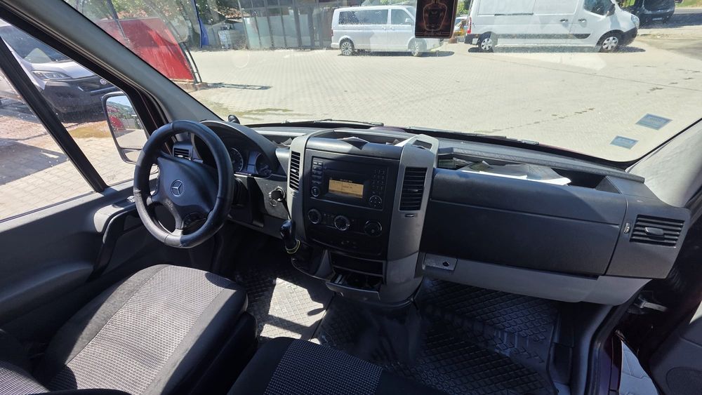 Mercedeș Sprinter 319