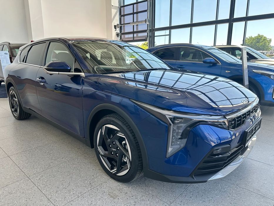 Kia K4