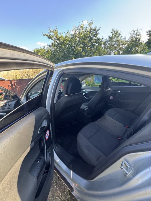 Opel Insignia  2.0 CDTI