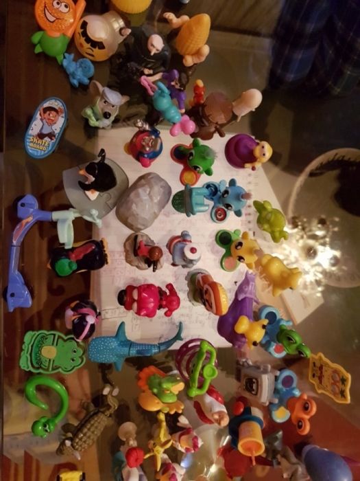 Киндер играчки