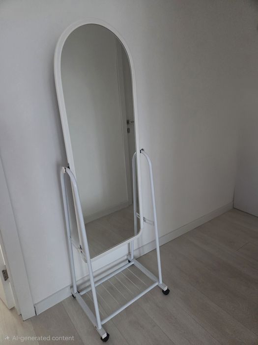 Зеркало напольное