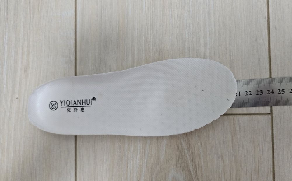 Туфли для девочки на сменку 33 размер