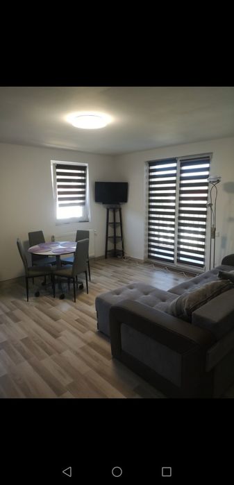 Închiriez ap 2 camere