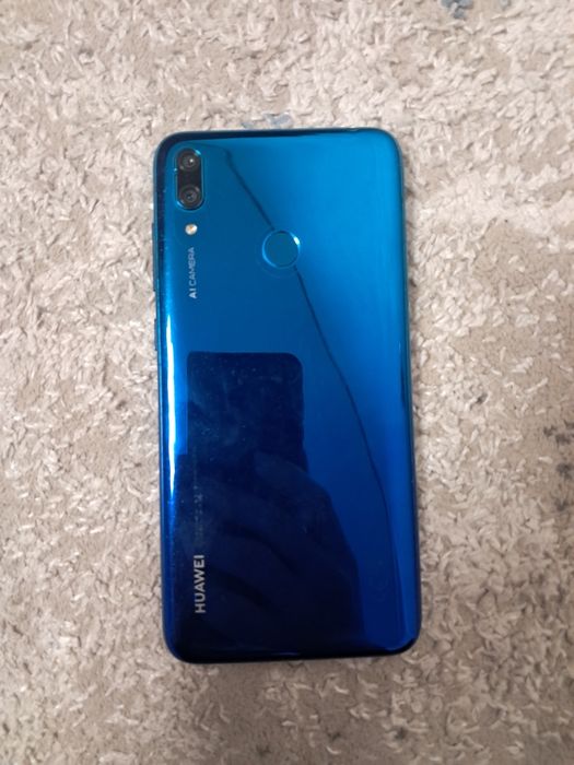 Продаётся Huawei y7