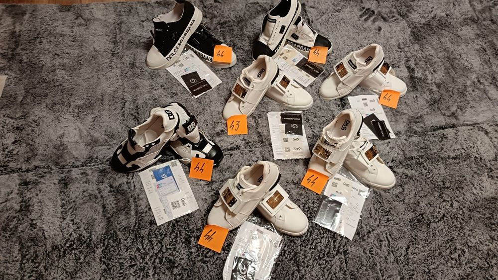 Adidași bărbat vând