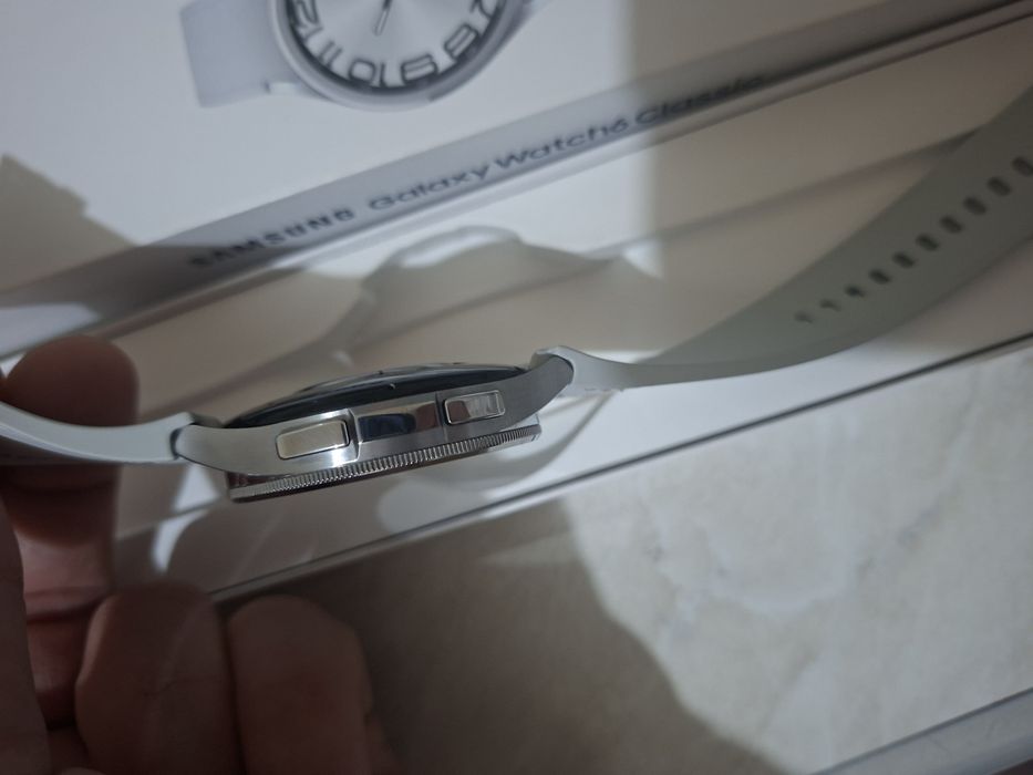 Samsung Galaxy Watch 6 Classic 47mm LTE Ca Nou