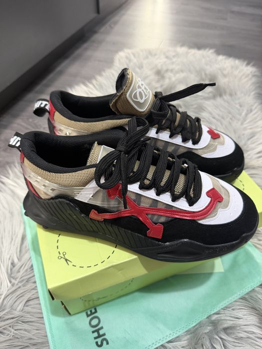 Обувки OFF-WHITE