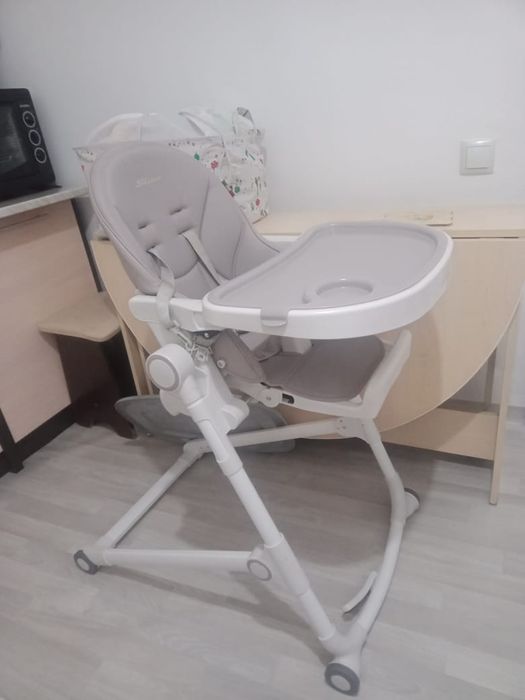 Продам стульчик для кормления