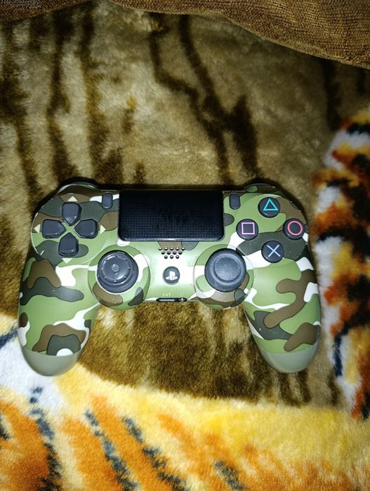 продам джостики dualshok 4