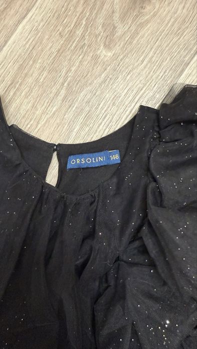 Платье нарялное на девочку