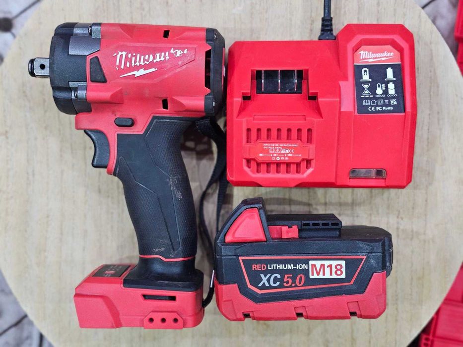 Milwaukee M18 Гайковерт