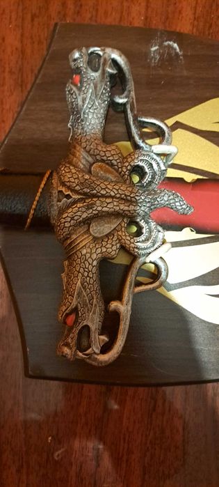 Меч на Ескалибур