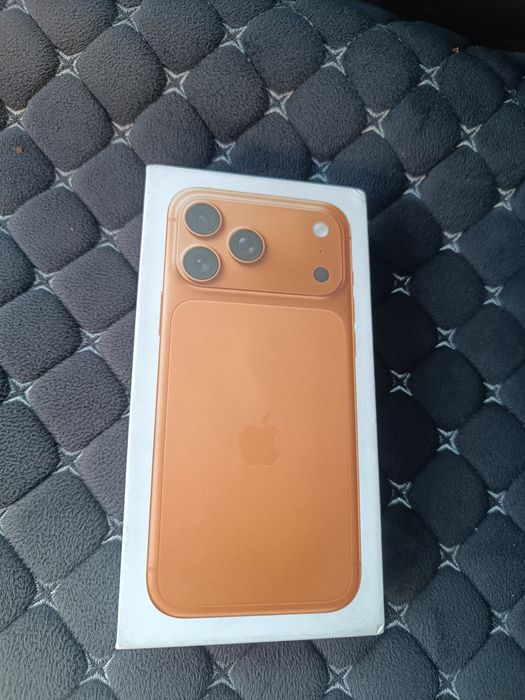 Айфон 17 про Макс