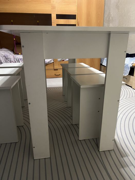 Узкий стол + 6 стульев