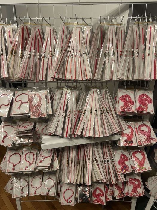 Щандове с мартеници