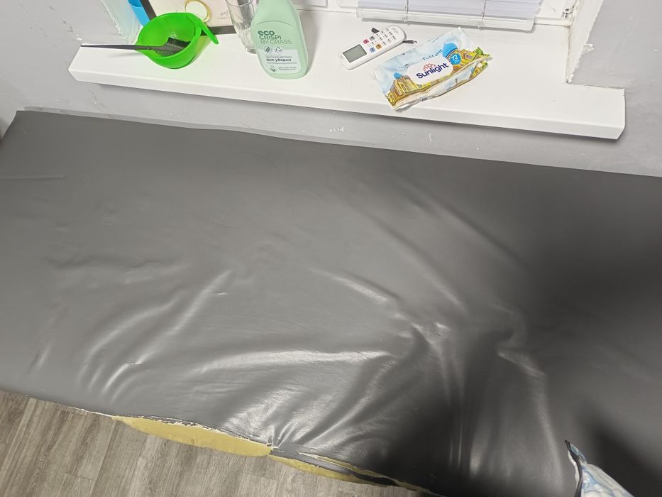 Кушетка состояние нормальное