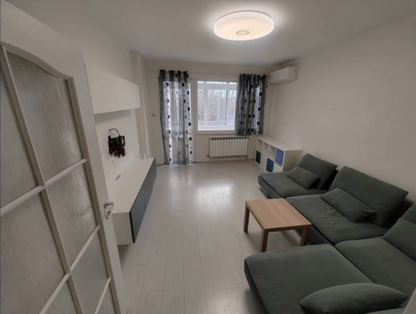 Дава се под наем Тристаен апартамент в София, Яворов - 78 кв.м за 846.6 € - Снимка #1