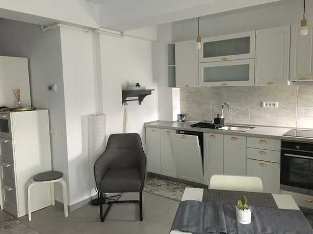 Studio parter de Inchiriat