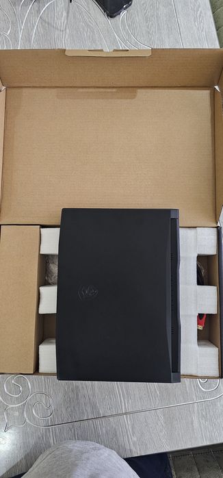 MSI Katana GF66 12UE-868XRU