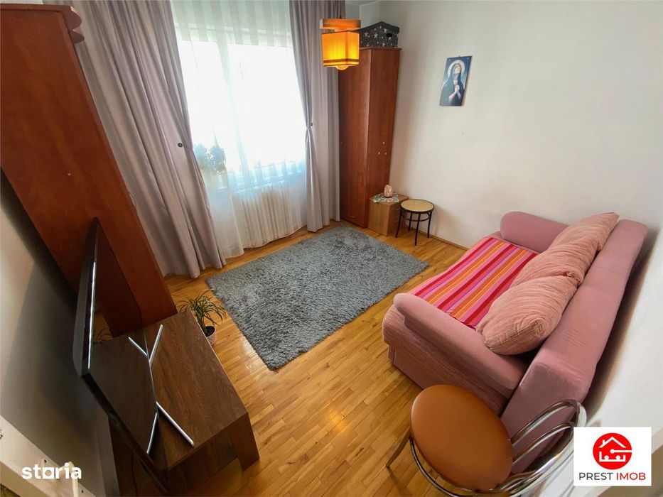 Apartament cu 4 camere de vanzare in Tudor — fotografia 3