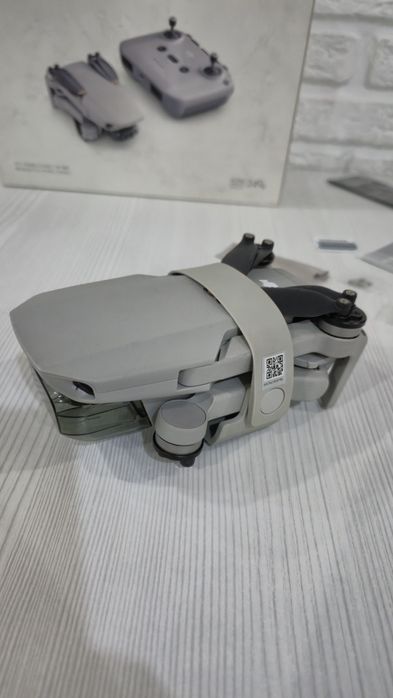 Продам дрон DJI mini 2 fly more combo