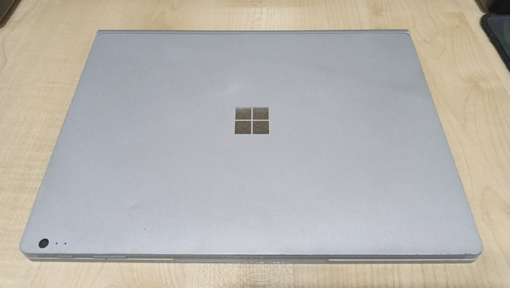 Surface Book 13,5" 3K Touch IPS/CORE i7-6600U/ 16GB LPDDR3/ 512GB NVMe