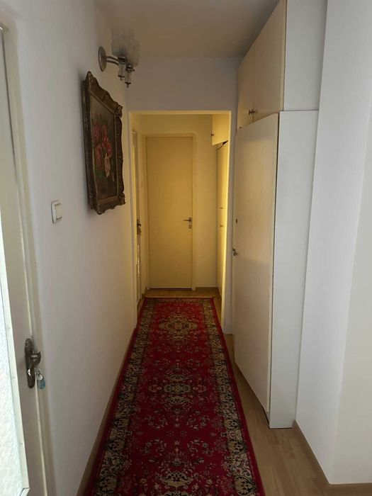 Apartament 4 Camere Decomandat Etaj 1 Reșița