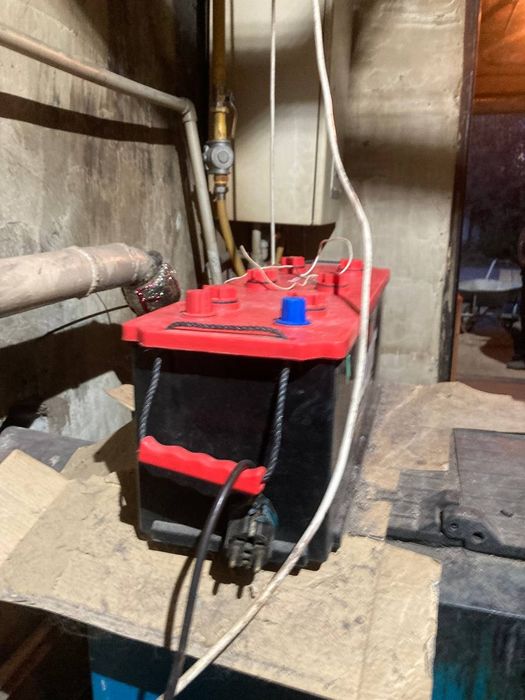 Продам аккумулятор 12v 132Ah