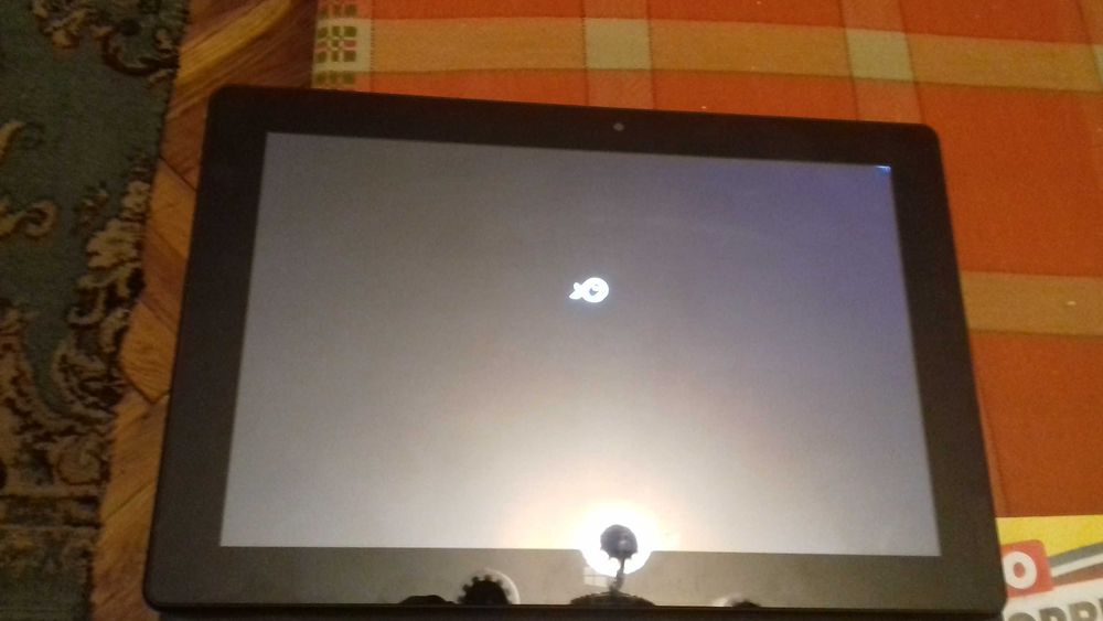 Tablete TF 201 , TF301 TG  functionale pe incarcator, baterii slabe