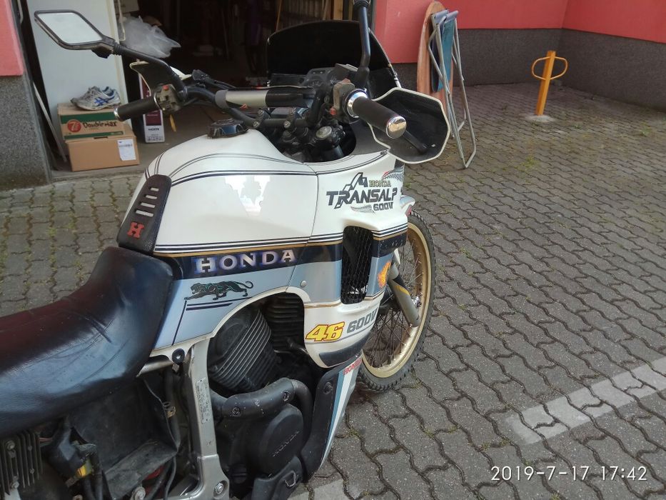 Vand honda transalp