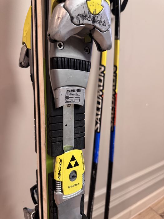 Лыжи спортивные, трассовые, слалом.